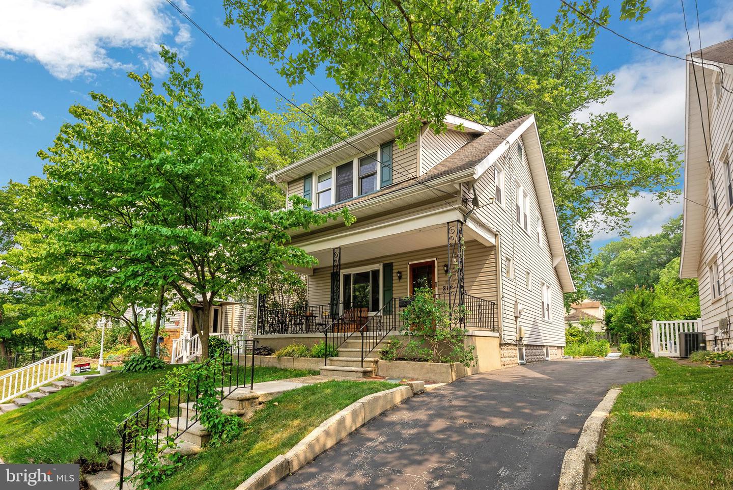 214 E Clinton Ave, Oaklyn, NJ 08107 MLS NJCD2048882 Coldwell Banker