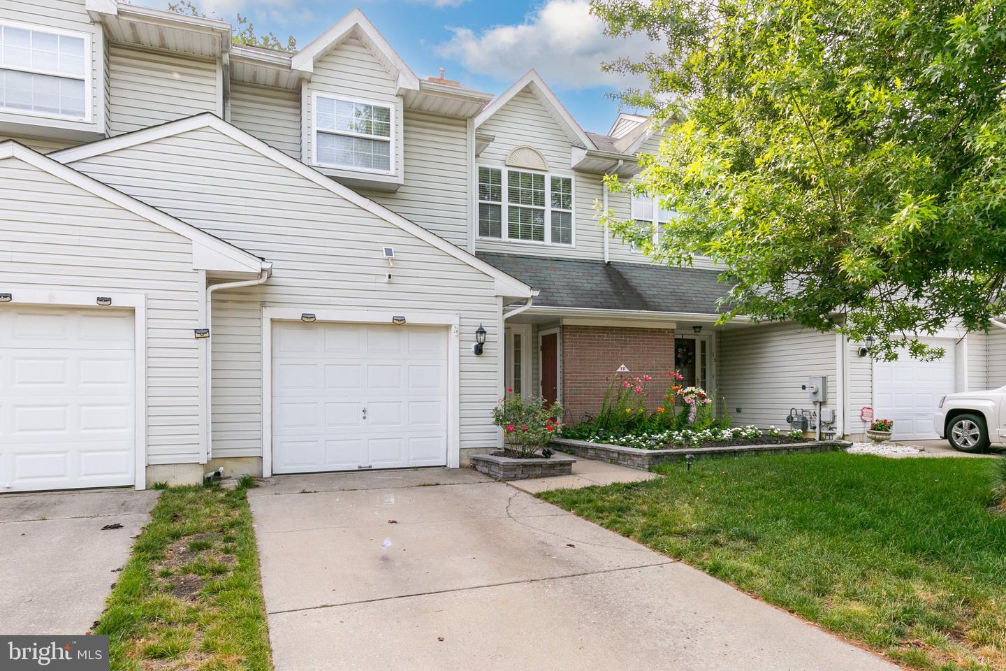 11 Kimberly Dr, Runnemede, NJ 08078 MLS NJCD2050168 Coldwell Banker