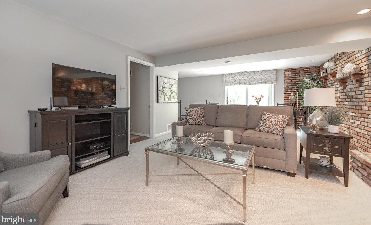 2211 Linden Ave, Waterford Township NJ 08004-1210 exterior