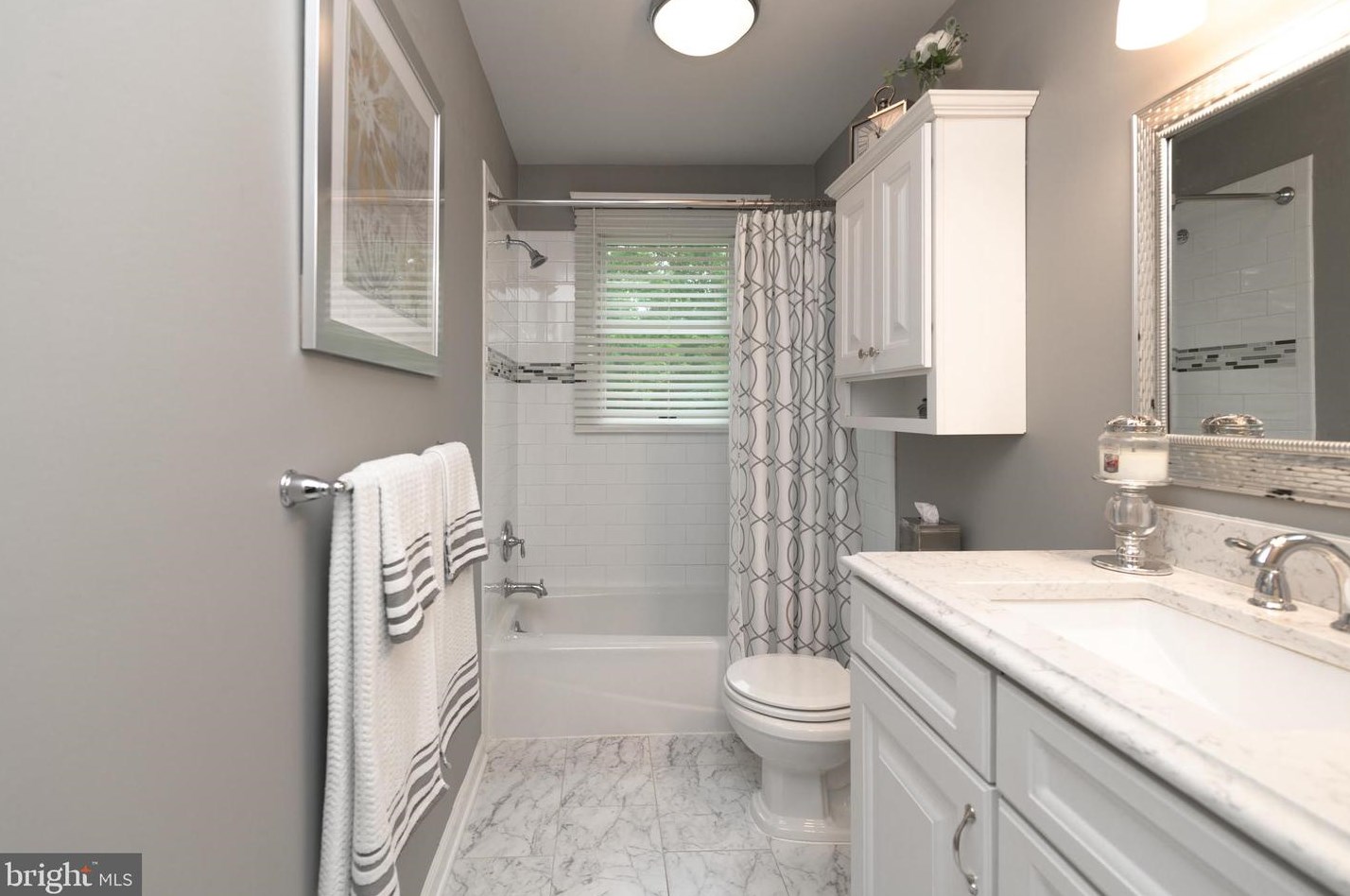 2211 Linden Ave, Waterford Township NJ 08004-1210 exterior