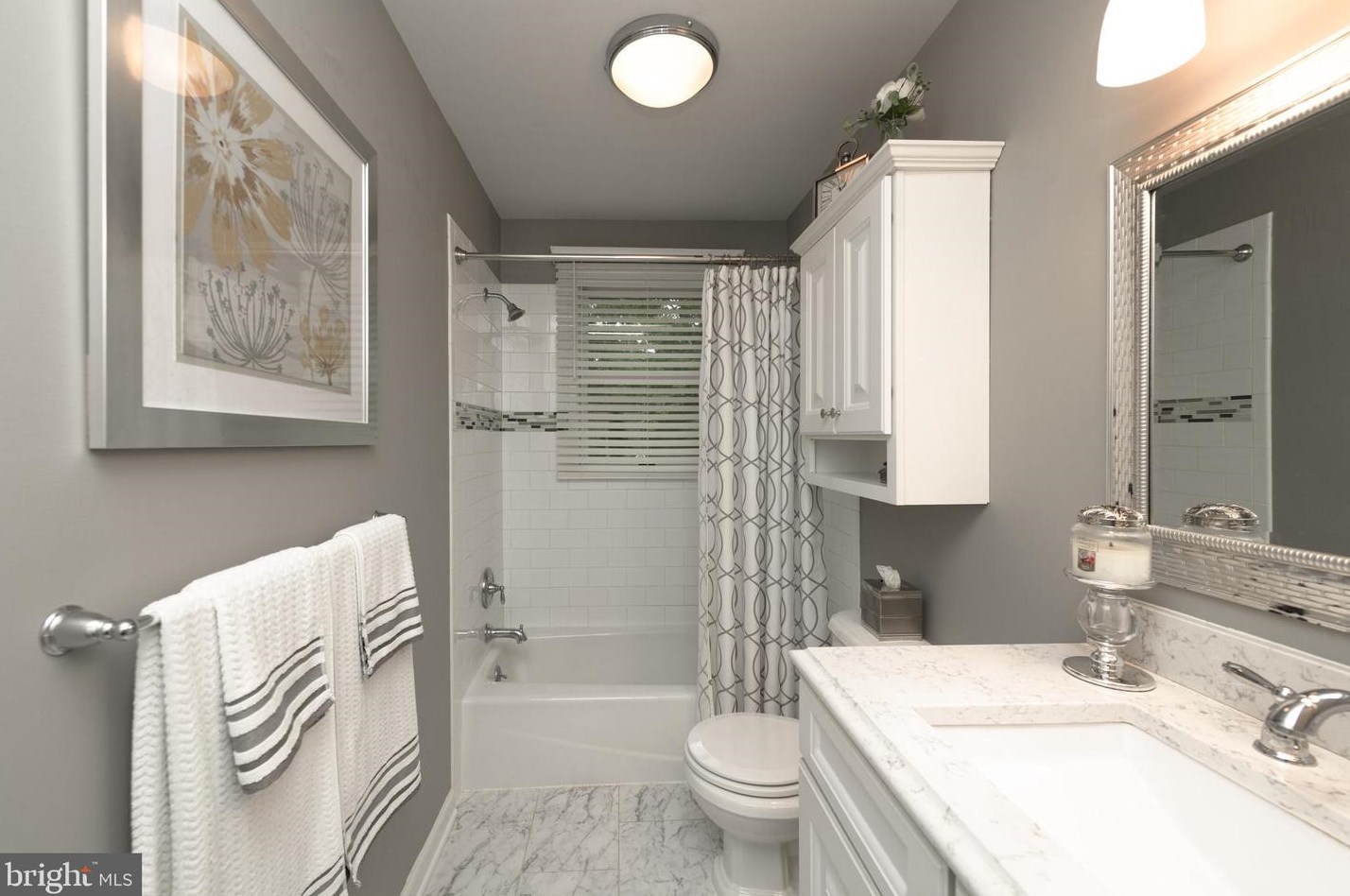 2211 Linden Ave, Waterford Township NJ 08004-1210 exterior