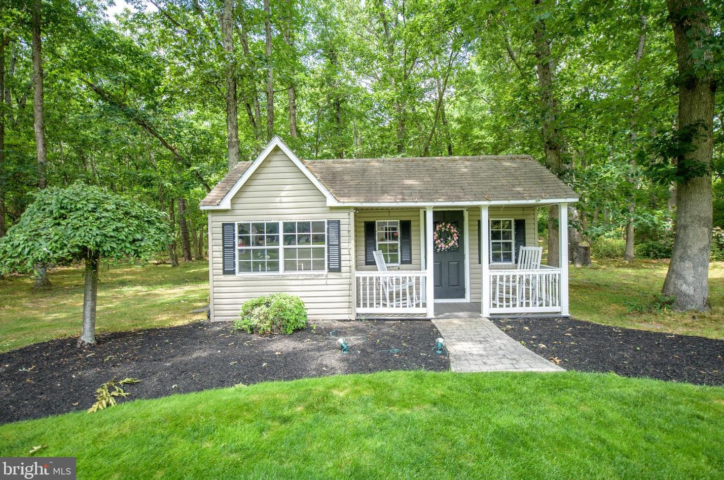 2211 Linden Ave, Waterford Township NJ 08004-1210 exterior