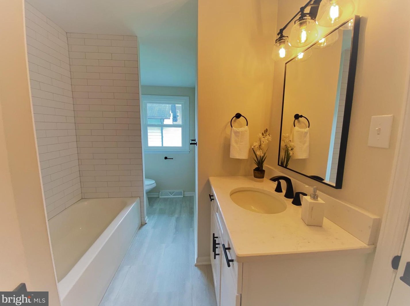 42 Charleston Ave, Lawnside NJ 08045-1609 exterior