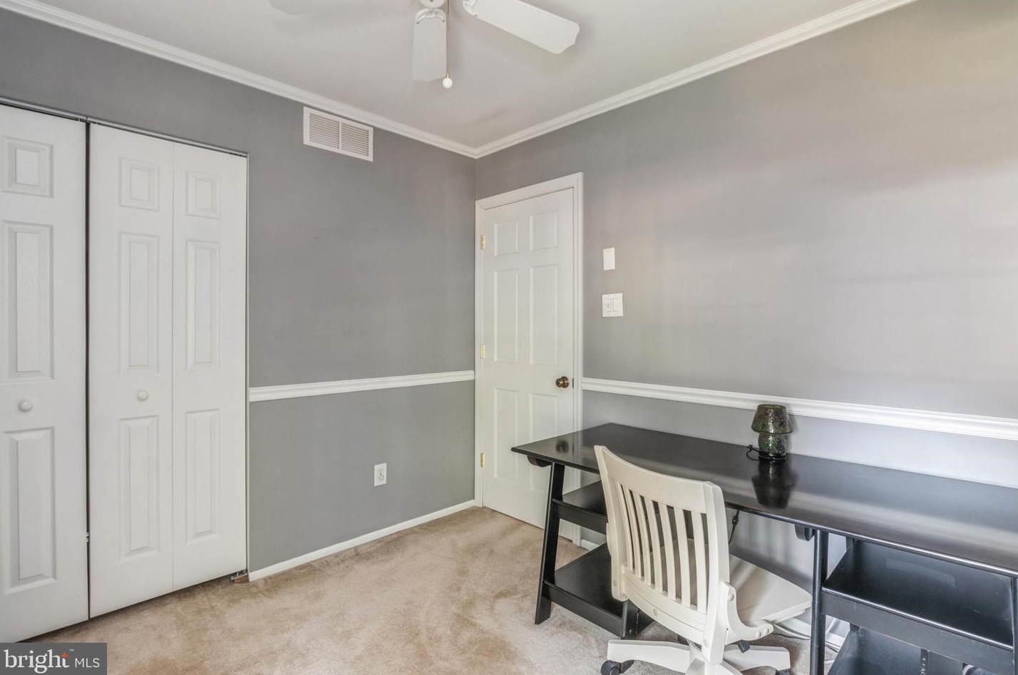 61 Woodstream Dr, Waterford Township NJ 08004-2923 exterior