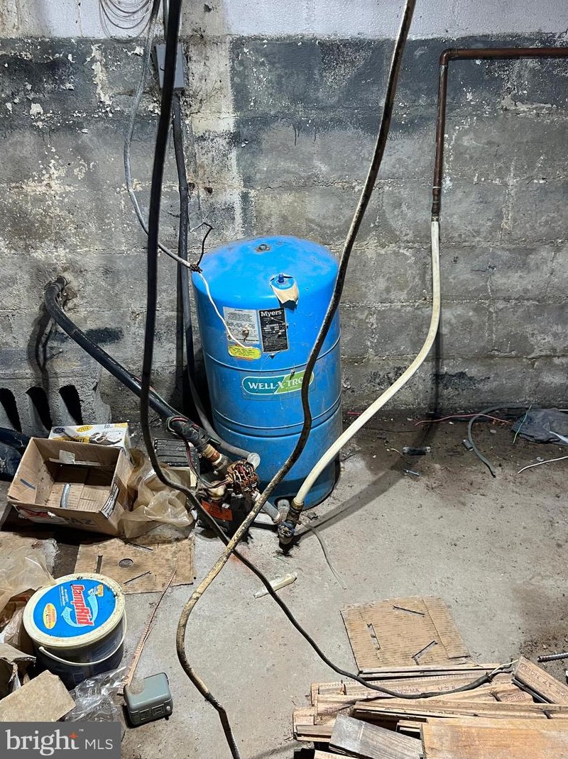 226 Stevens Ave, Waterford Township NJ 08004-2344 exterior