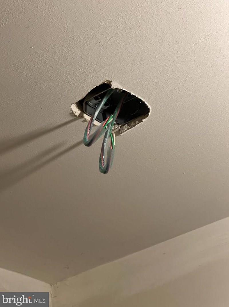 226 Stevens Ave, Waterford Township NJ 08004-2344 exterior