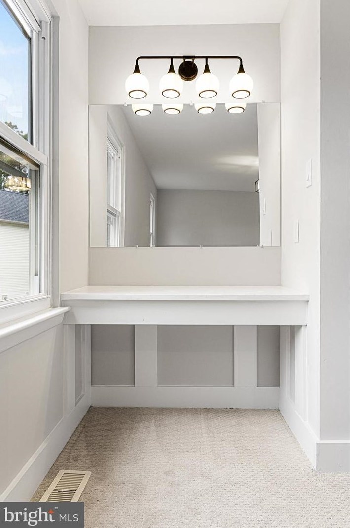 13 Hunter Ct, Waterford Township NJ 08004-2921 exterior