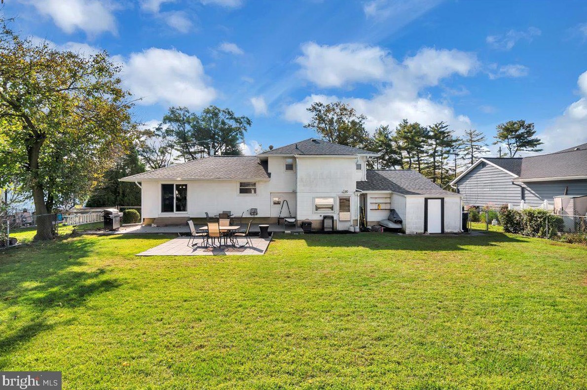 713 George Ln, Glendora NJ  08029-1712 exterior