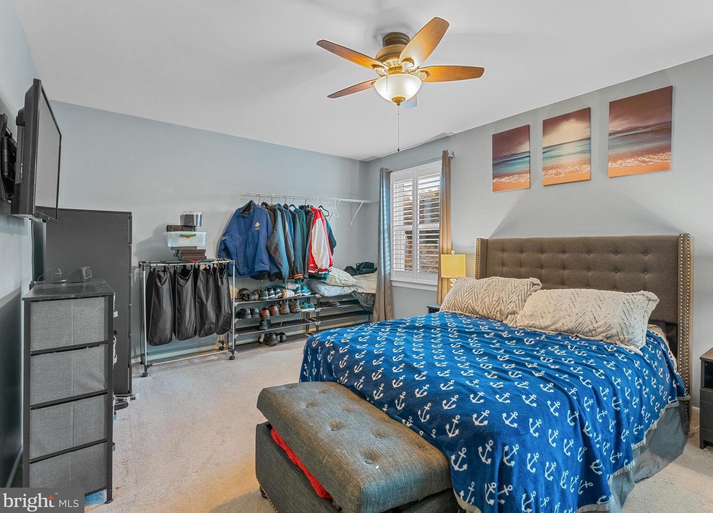 9 Horseshoe Ct, Waterford Township NJ  08004-2922 exterior