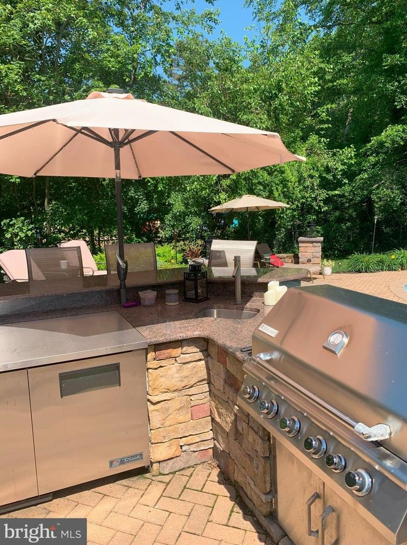 706 Cannery Row, Waterford Township NJ  08004-1224 exterior