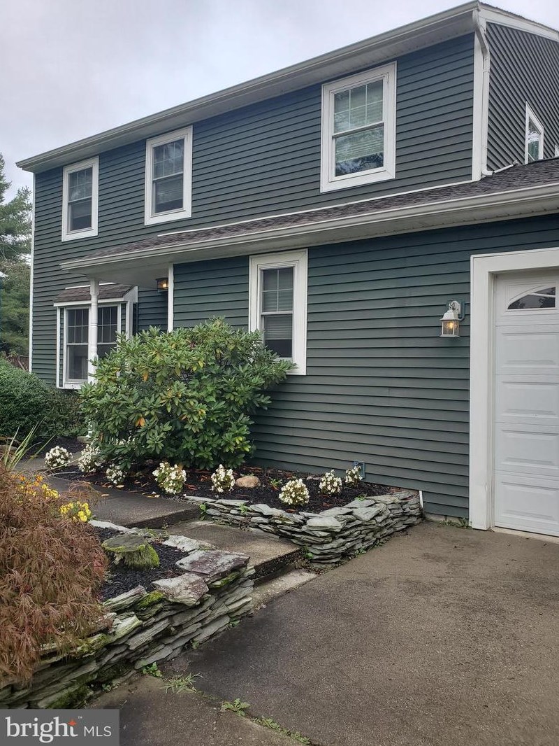 706 Cannery Row, Waterford Township NJ  08004-1224 exterior