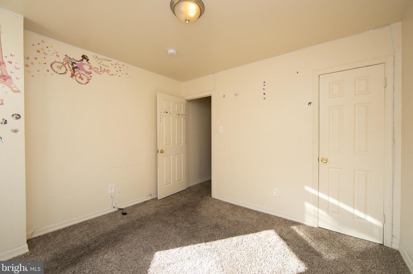 1268 Park Blvd, Camden NJ 08103-2757 exterior