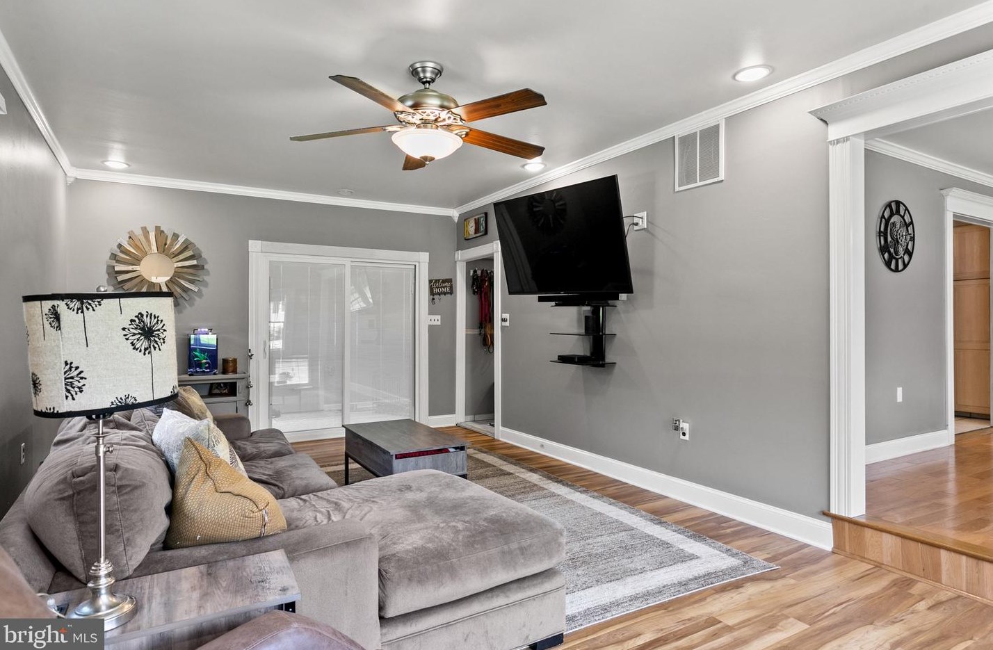 128 Hayes Mill Rd, Waterford Township NJ  08004-2419 exterior