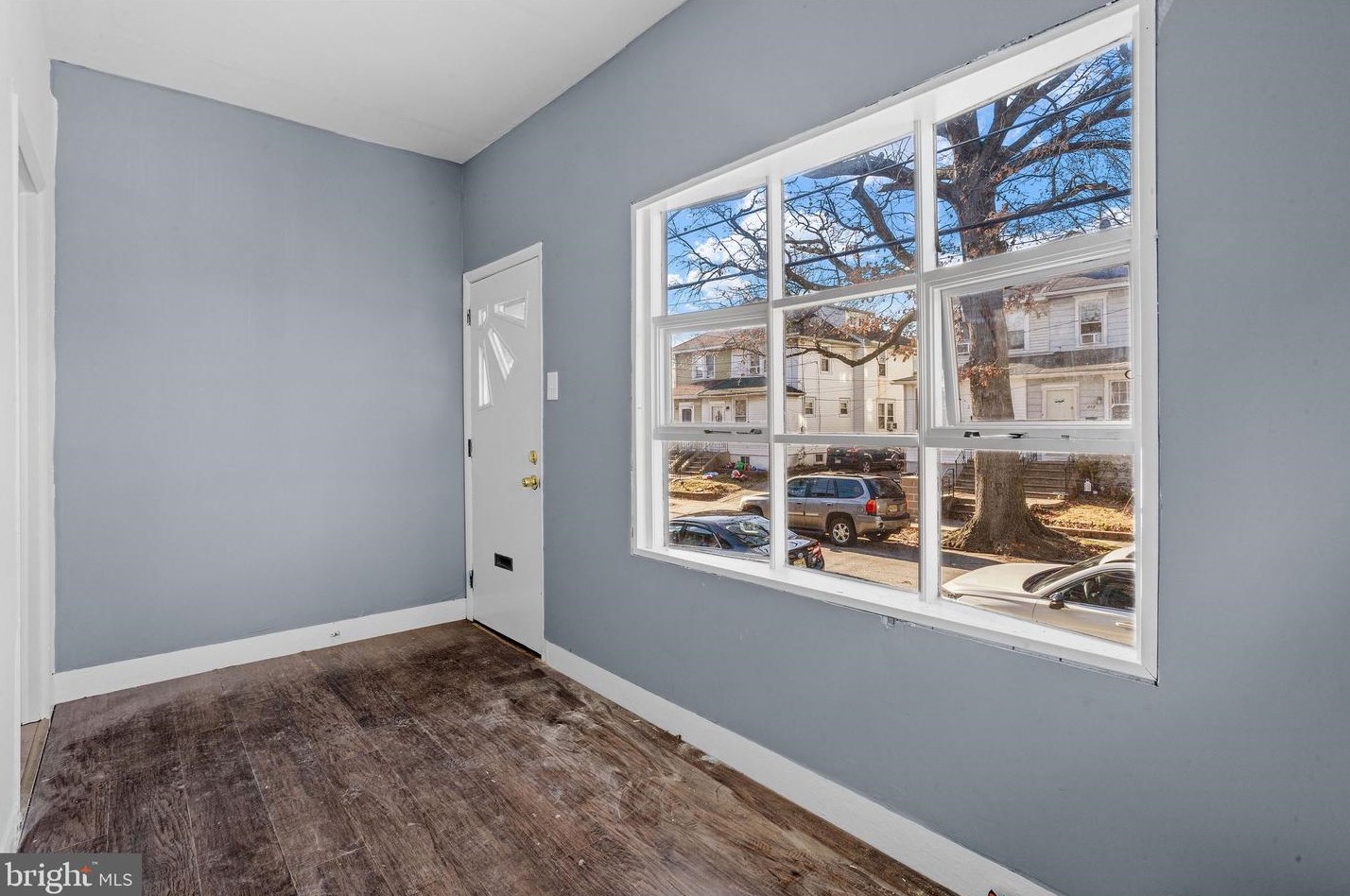 212 Chestnut Ave, Camden NJ  08109-2049 exterior