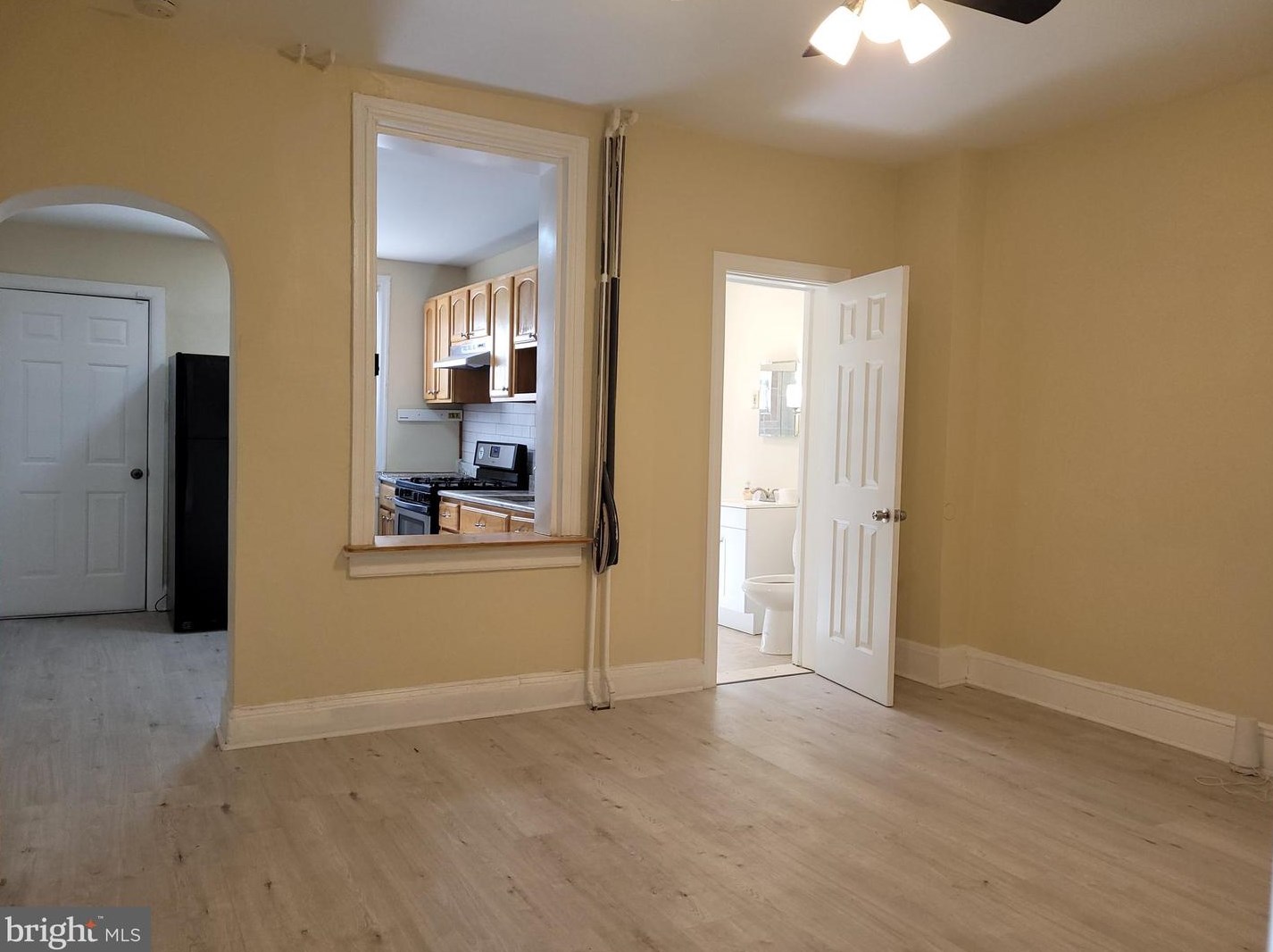 810 6th St, Camden NJ  08102-2516 exterior