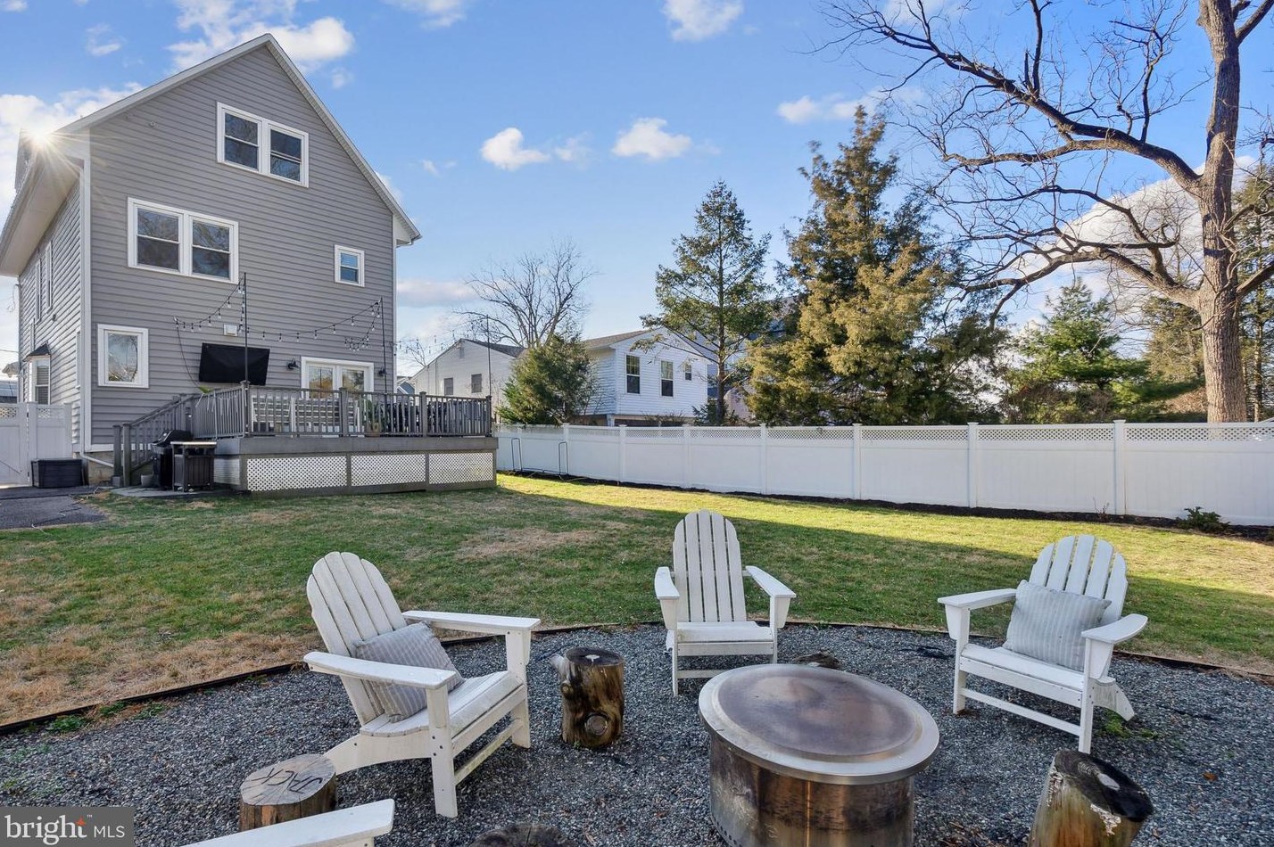 439 Melrose Ave, Camden NJ  08108-2519 exterior