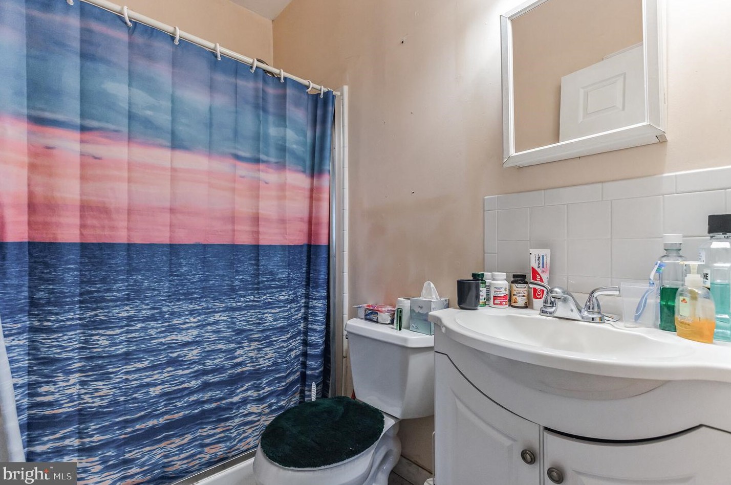 1728 Lexington Ave, Camden NJ  08110-2806 exterior