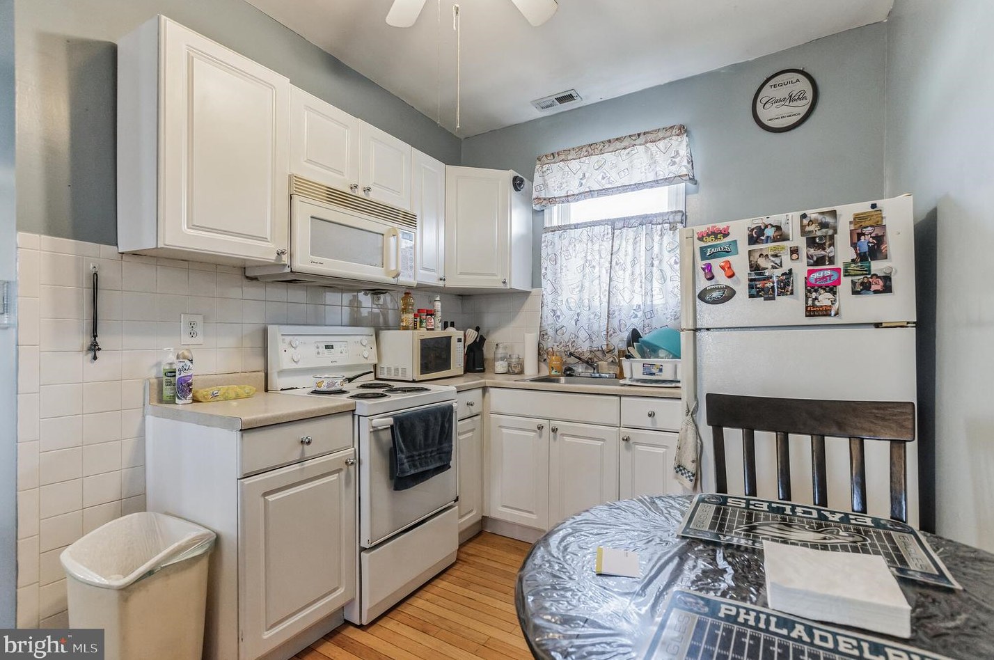 1728 Lexington Ave, Camden NJ  08110-2806 exterior