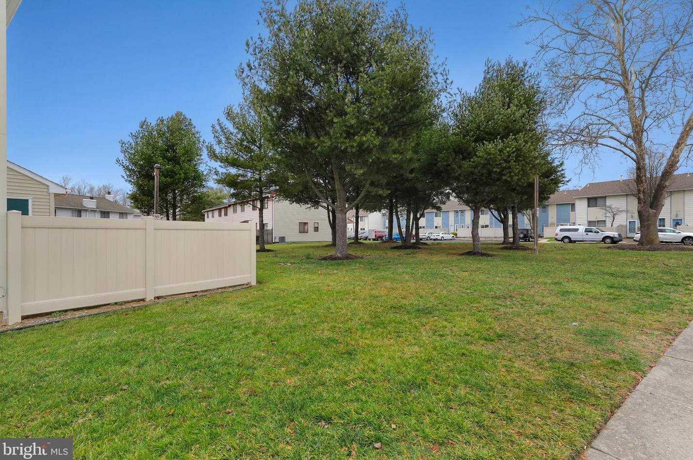1804 Mason Run, Pine Hill NJ  08021-7607 exterior