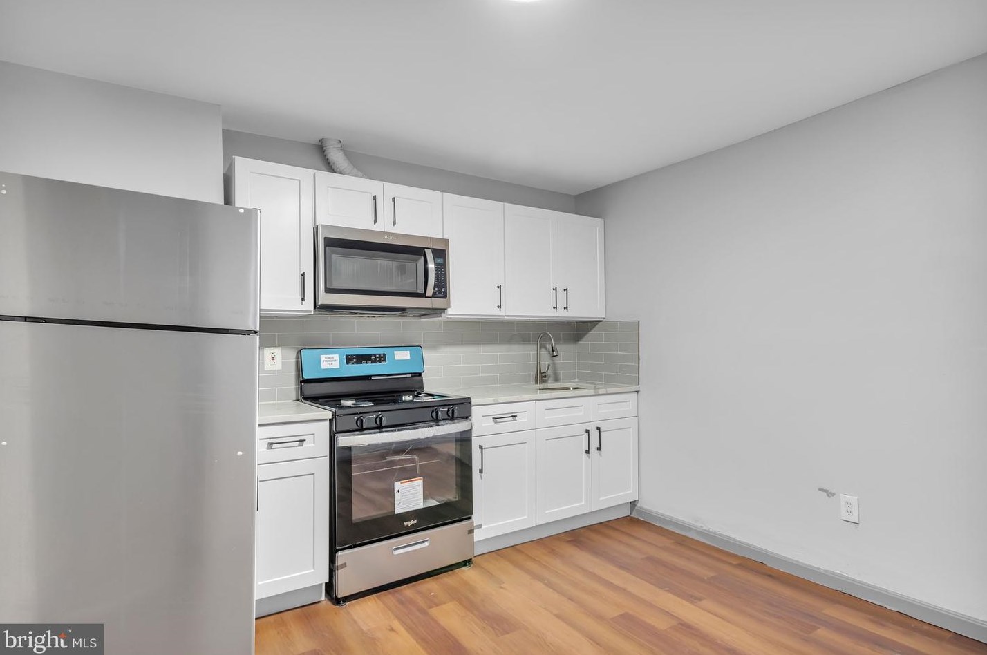 2160 Berwick St, Camden NJ  08105-1829 exterior