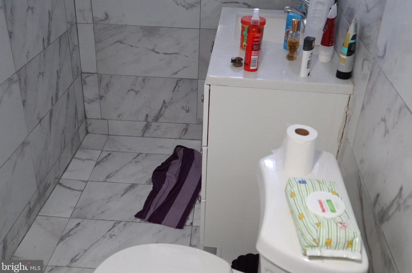 2929 Thompson St, Camden NJ  08105-1337 exterior