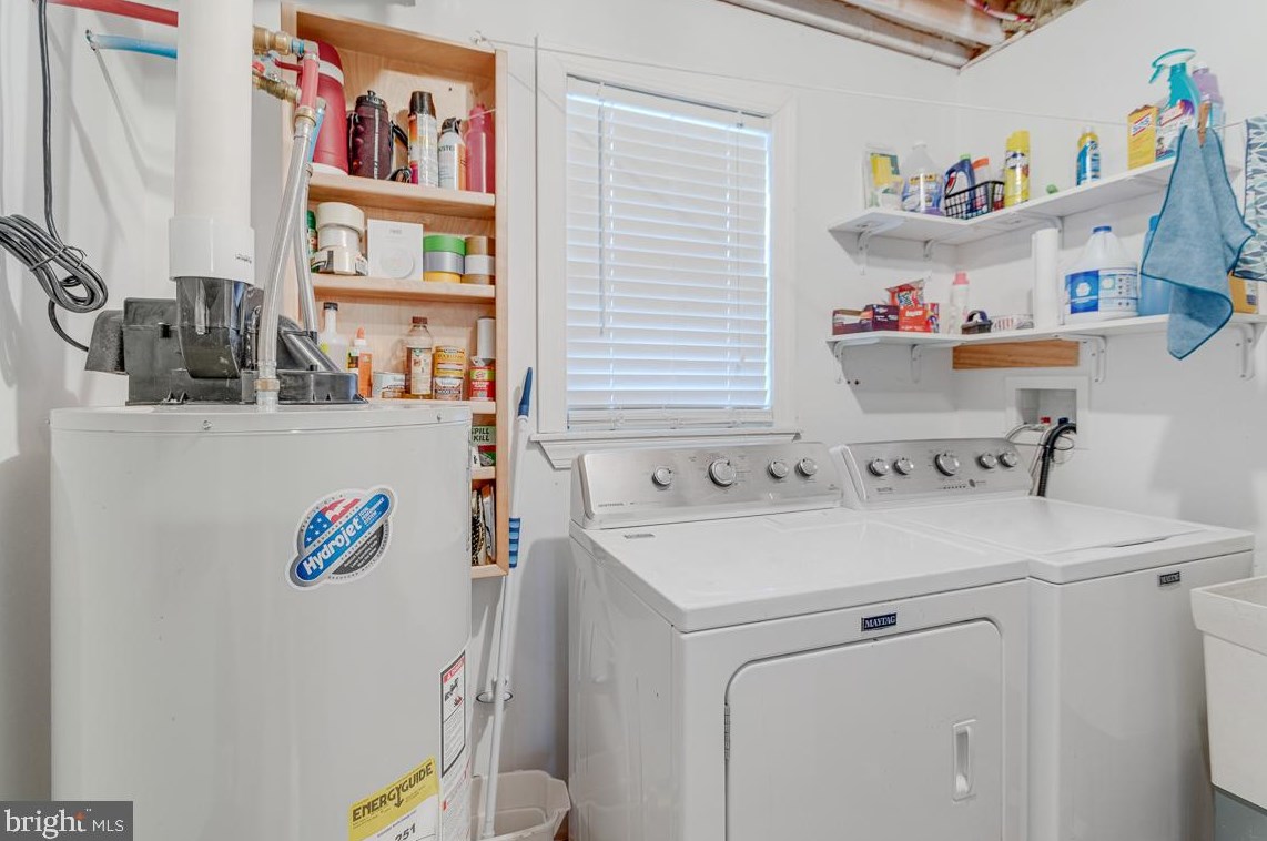 28 Garden Ave, Blenheim NJ  08012-4833 exterior