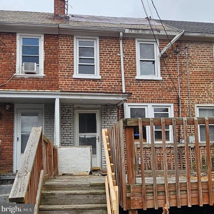 2845 Constitution Rd, Camden NJ 08104-2985 exterior