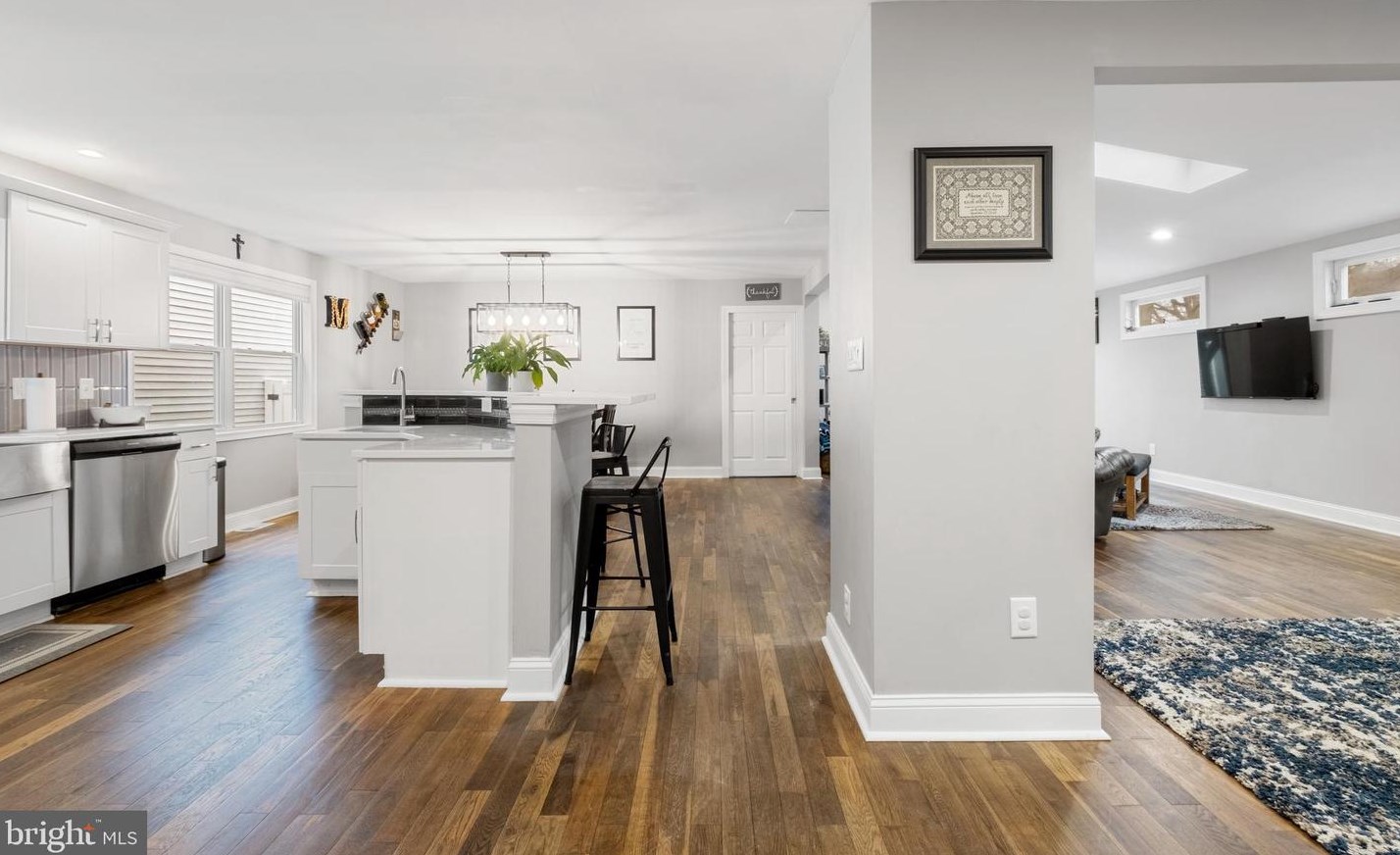 127 Holly Ave, Camden NJ  08107-1117 exterior