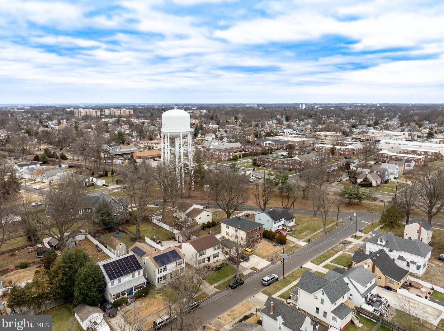 127 Holly Ave, Camden NJ  08107-1117 exterior