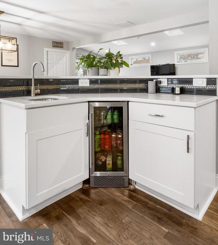 127 Holly Ave, Camden NJ  08107-1117 exterior