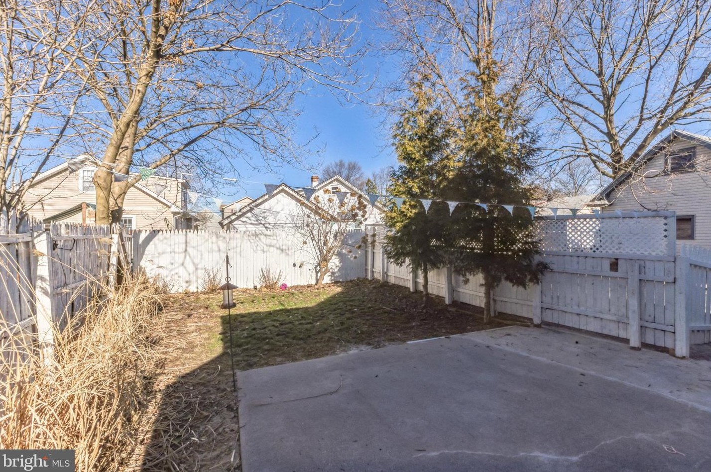 109 Holly Ave, Camden NJ  08107-1117 exterior