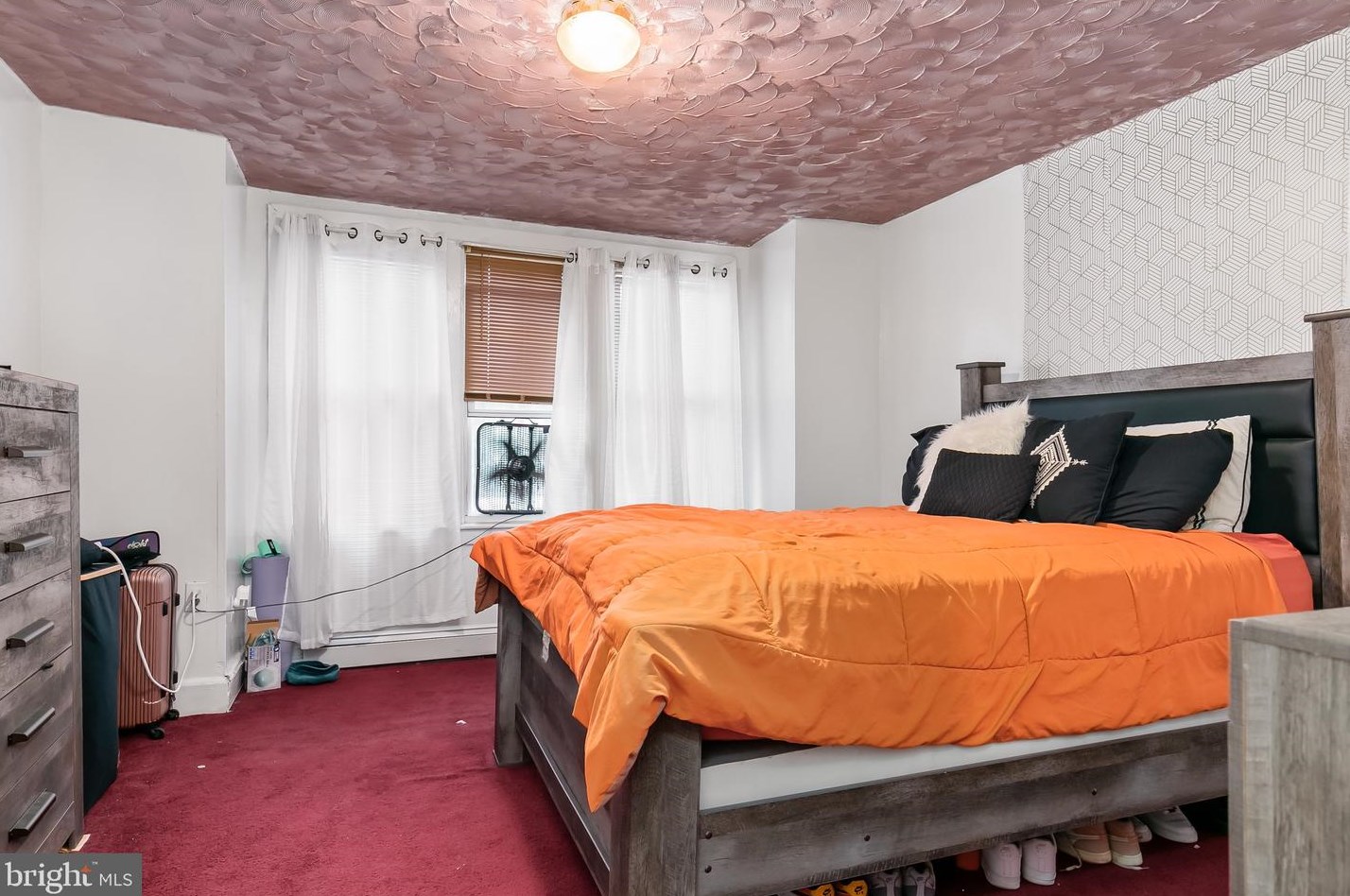 1040 Langham Ave, Camden NJ  08103-2735 exterior