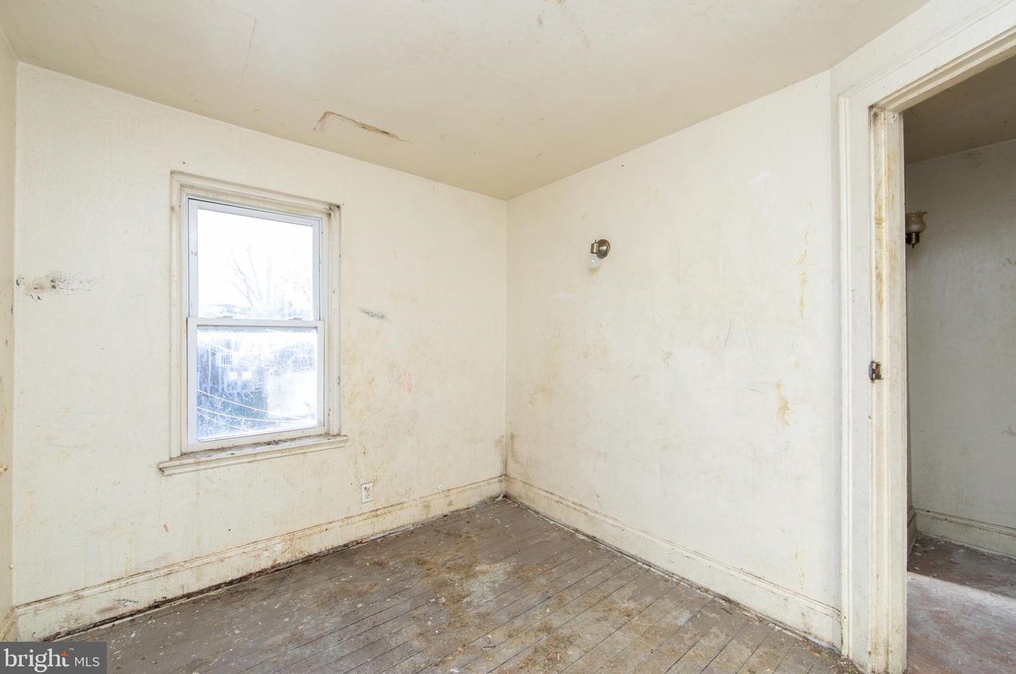 2825 Constitution Rd, Camden NJ  08104-2985 exterior