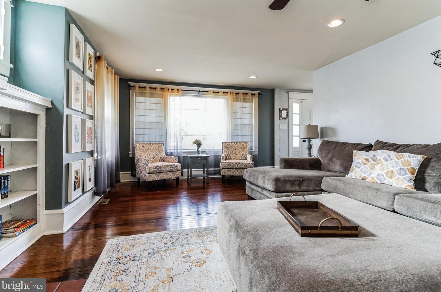 2804 Cove Rd, Camden NJ  08109-2409 exterior