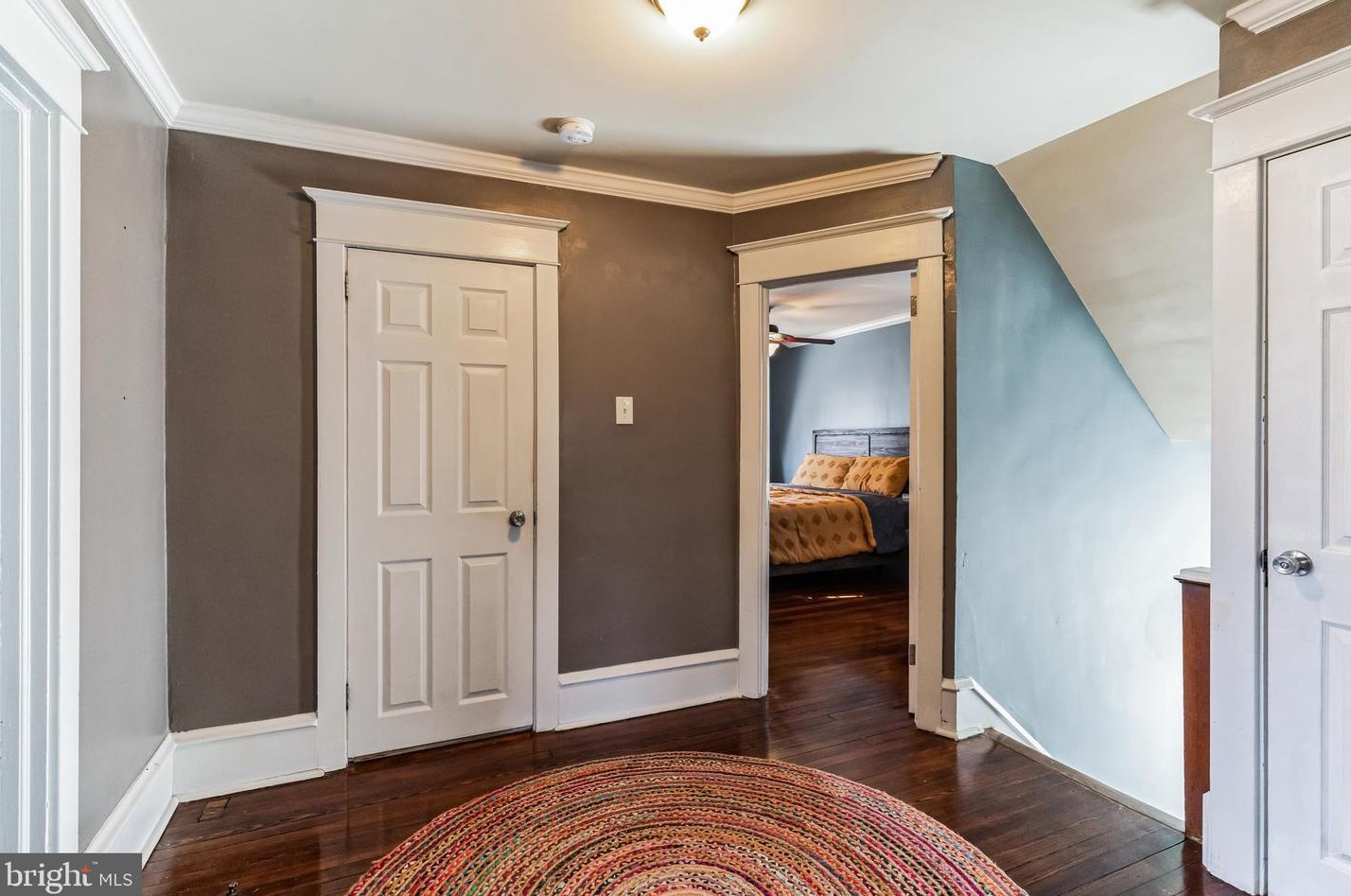 2804 Cove Rd, Camden NJ  08109-2409 exterior