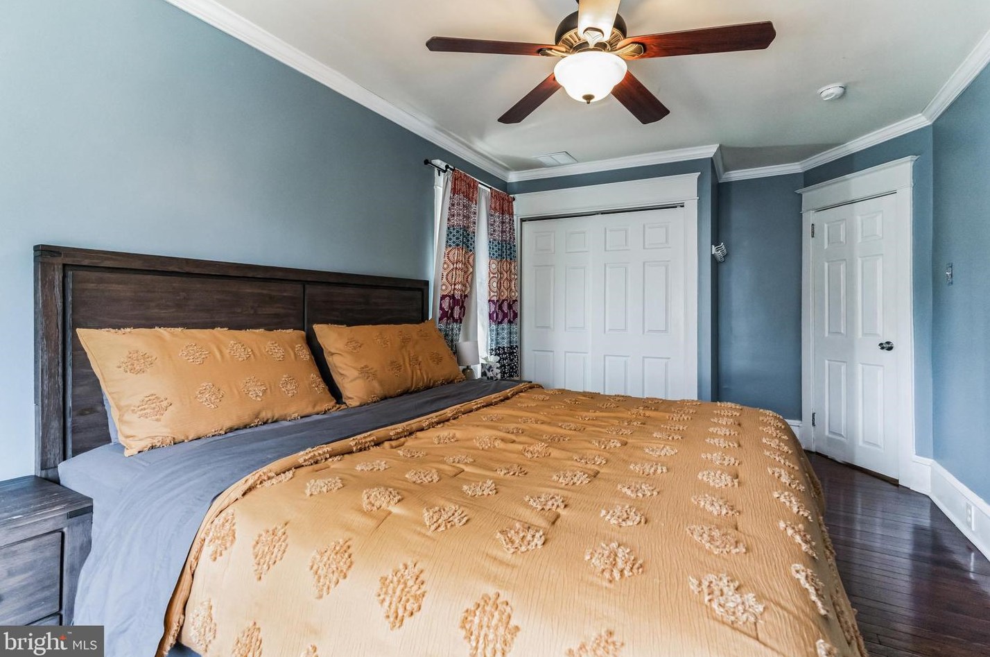 2804 Cove Rd, Camden NJ  08109-2409 exterior