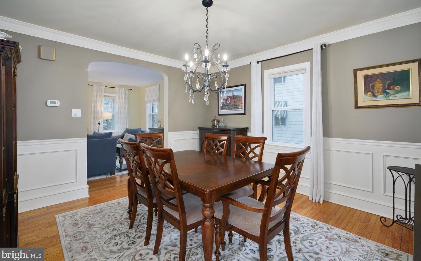 222 Woodland Ave, Haddonfield NJ  08033-2532 exterior