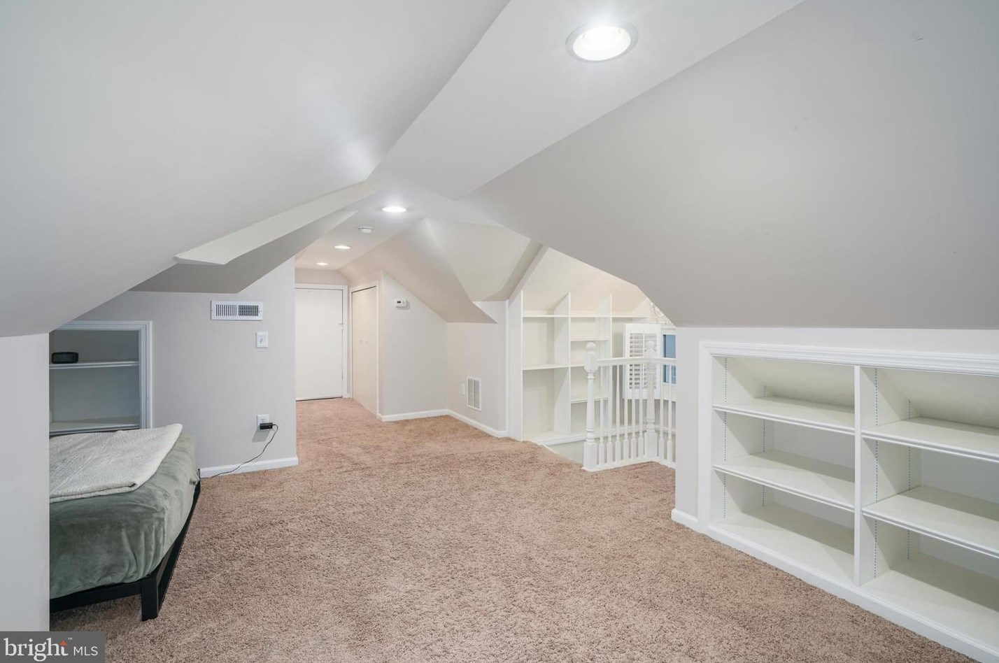 222 Woodland Ave, Haddonfield NJ  08033-2532 exterior