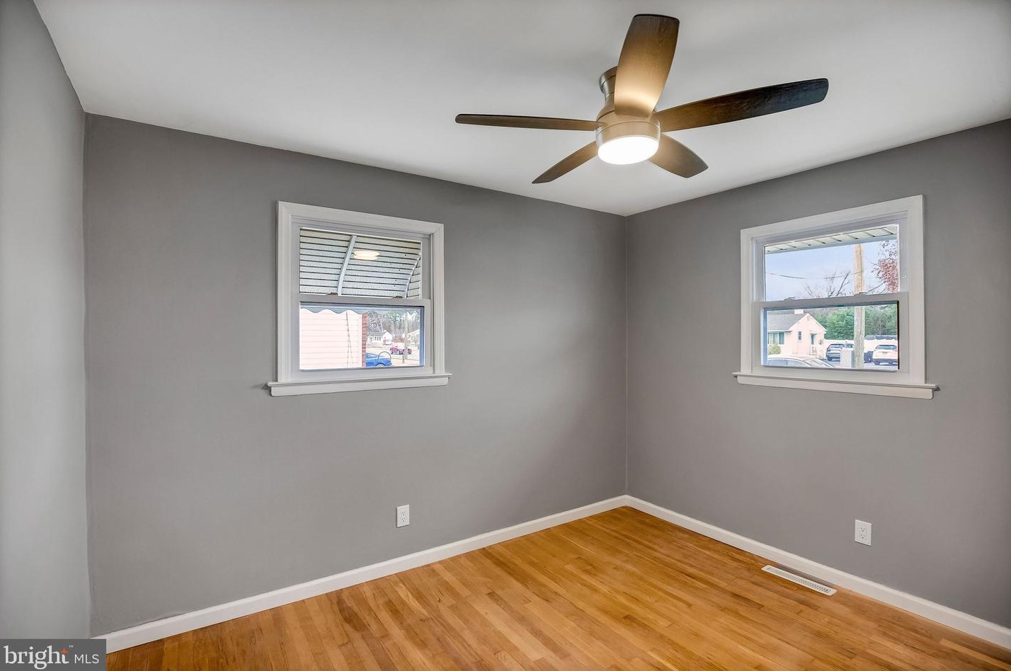 1040 Turnerville Rd, Pine Hill NJ  08021-6556 exterior