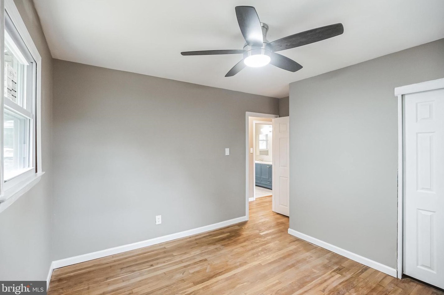 1040 Turnerville Rd, Pine Hill NJ  08021-6556 exterior