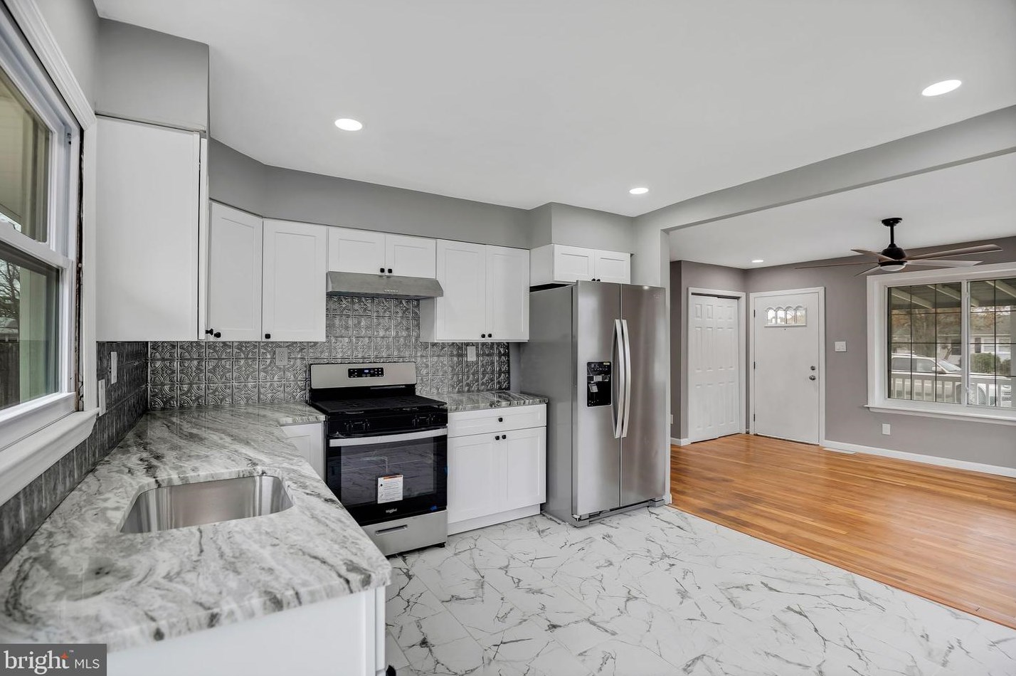1040 Turnerville Rd, Pine Hill NJ  08021-6556 exterior