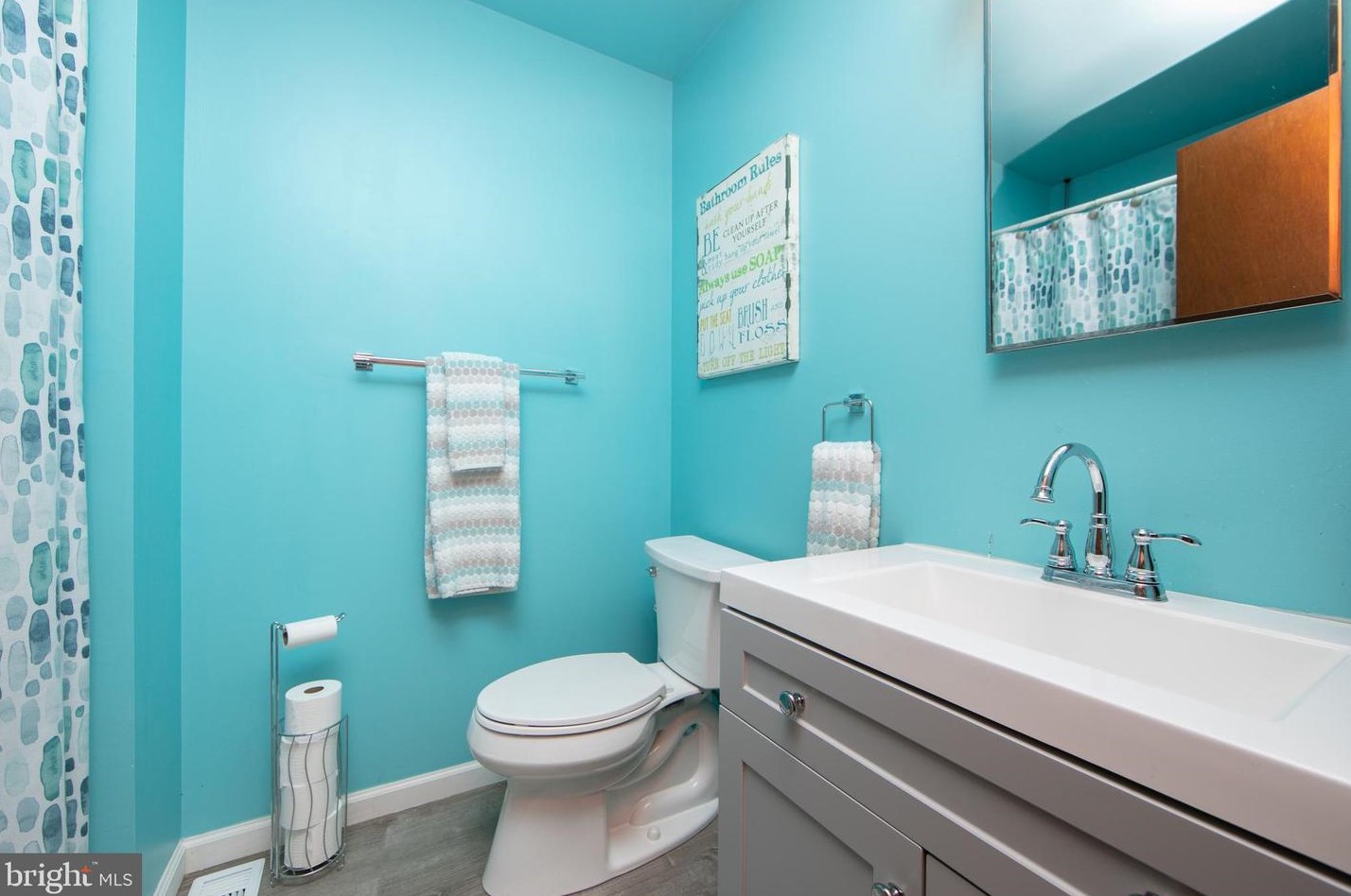 2426 Pliner Ct, Waterford Township NJ  08004-2812 exterior