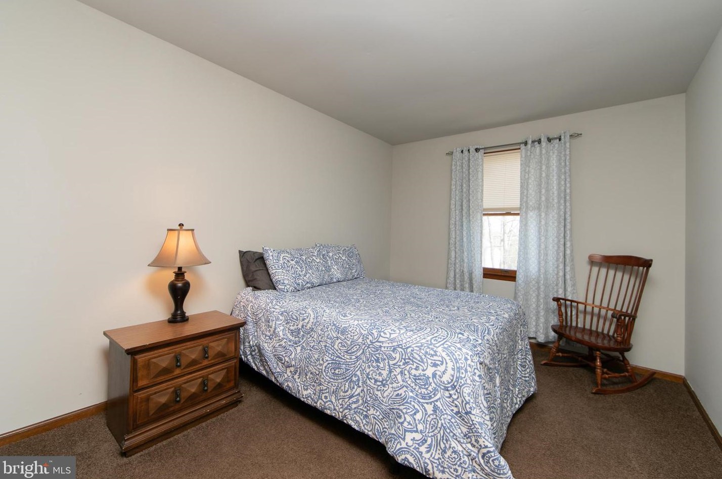 2426 Pliner Ct, Waterford Township NJ  08004-2812 exterior