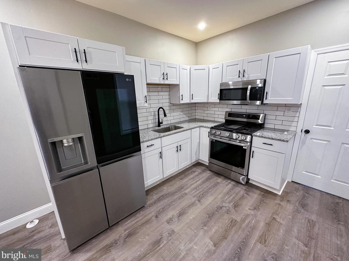 1229 Carl Miller Blvd, Camden NJ  08104-3531 exterior