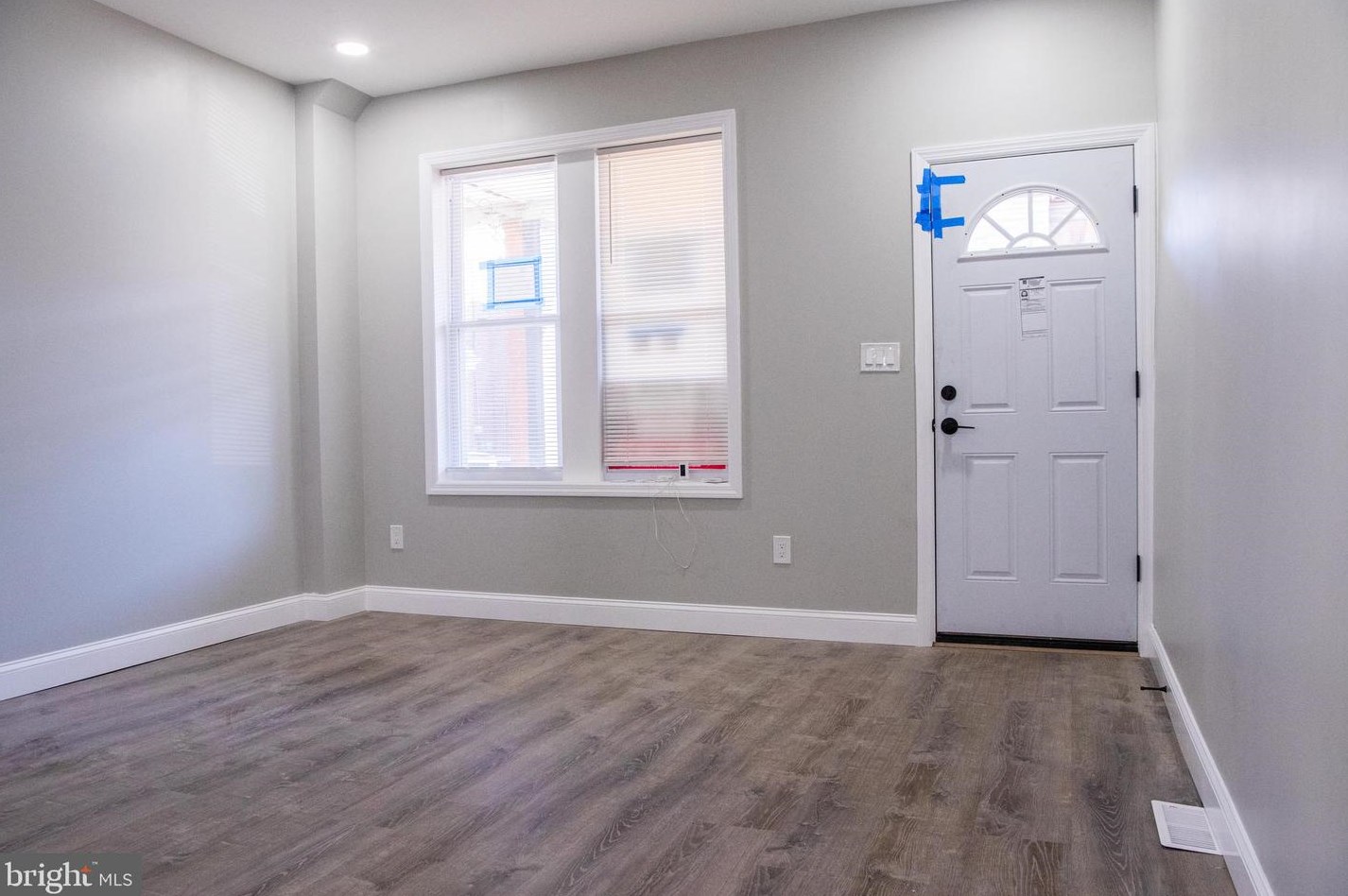 1229 Carl Miller Blvd, Camden NJ  08104-3531 exterior