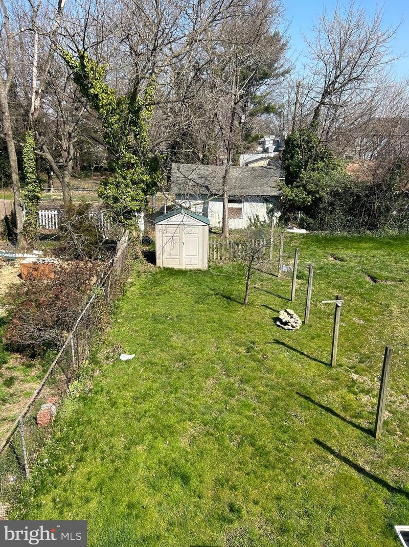 513 White Horse Pike, Camden NJ  08106-1312 exterior