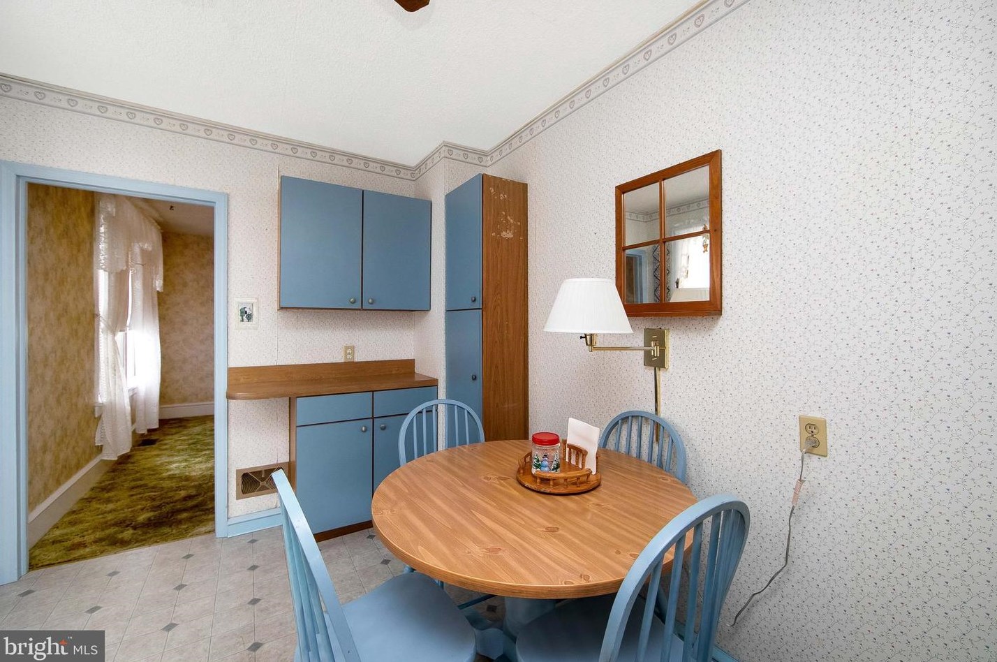 7 Haviland Ave, Camden NJ  08106-1020 exterior