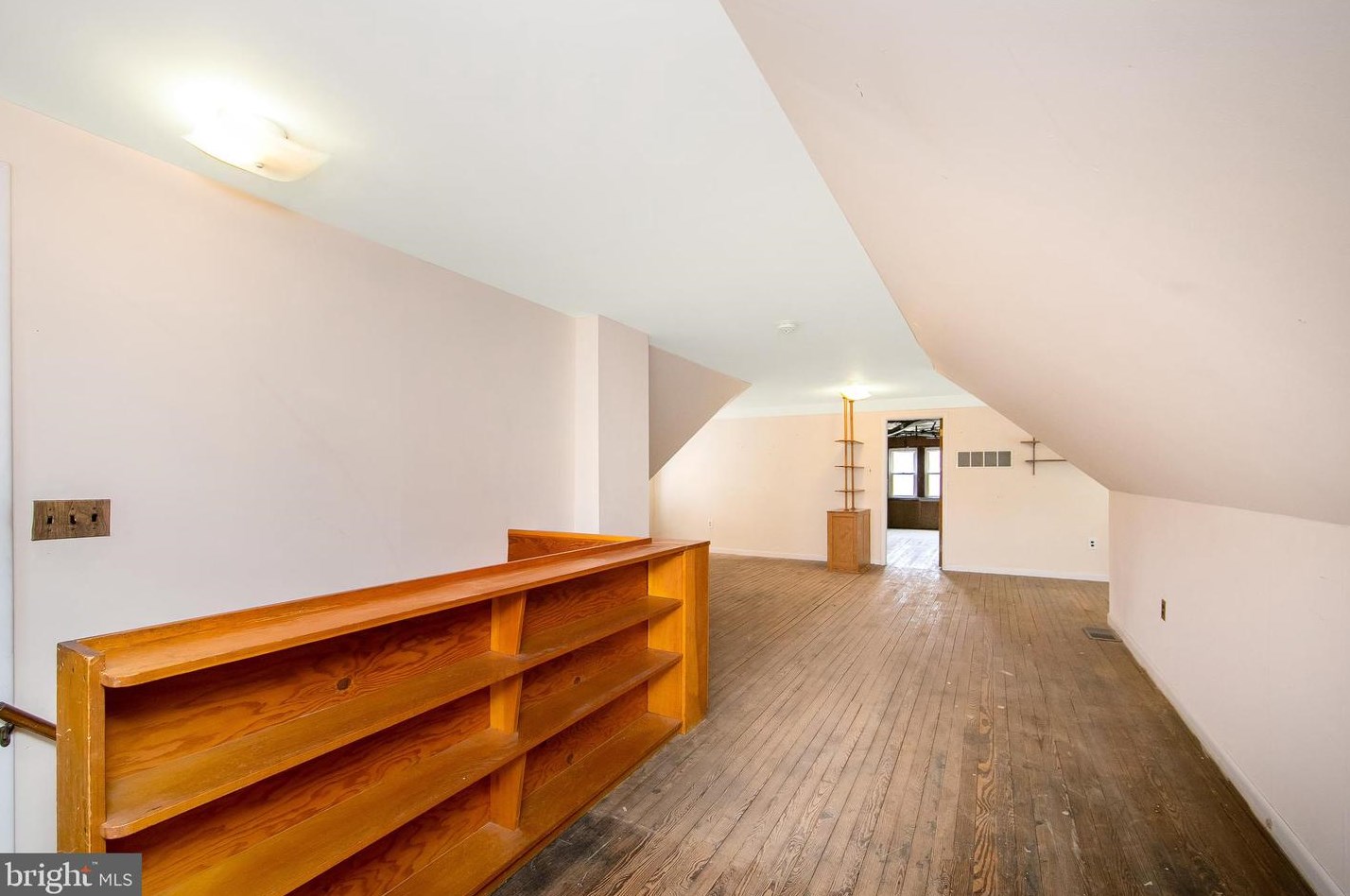 7 Haviland Ave, Camden NJ  08106-1020 exterior