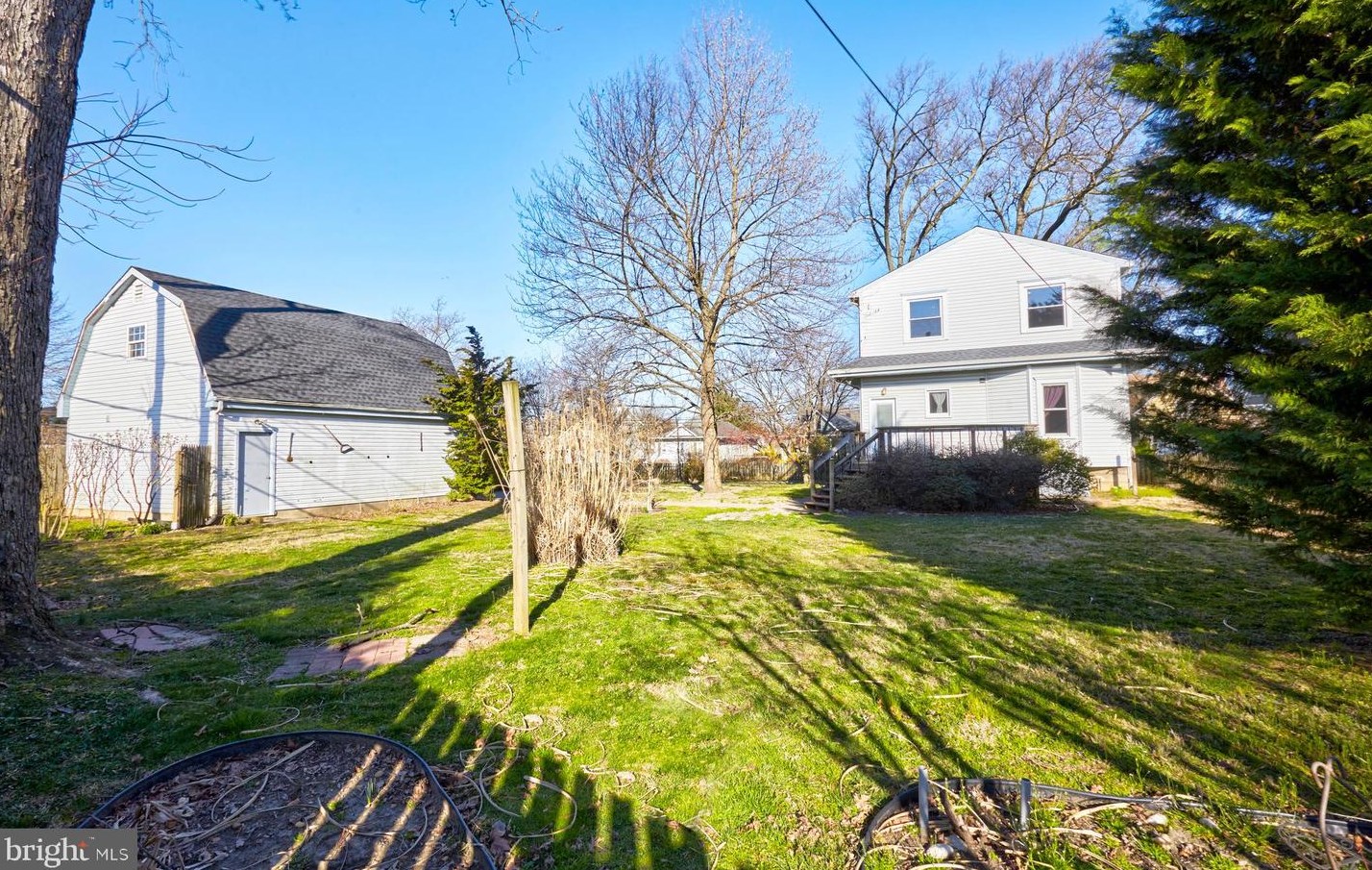 242 Spruce St, Camden NJ  08106-1620 exterior