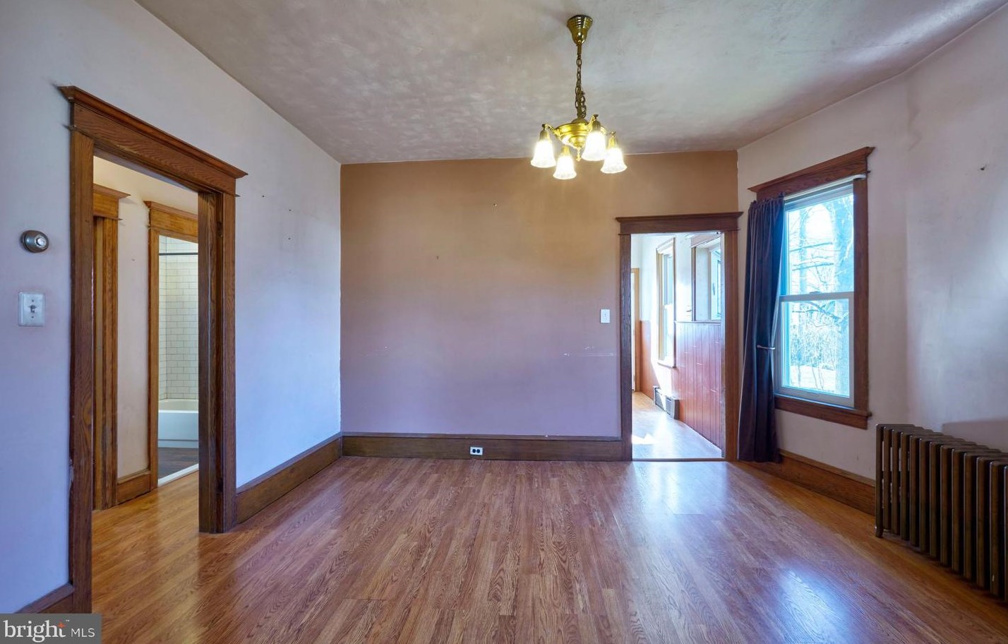 242 Spruce St, Camden NJ  08106-1620 exterior